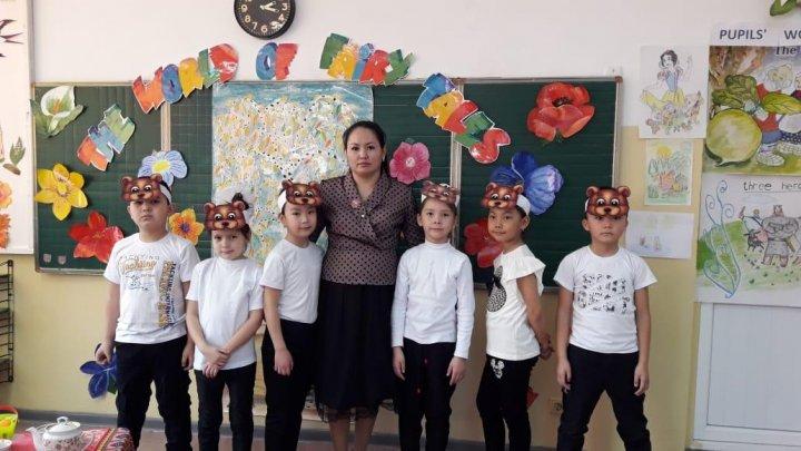 Лингвистика әдістемелік бөлімінің айлығында өткен ашық сабақ